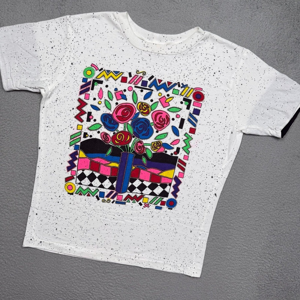 Vintage 90s Flowers Art T-shirt